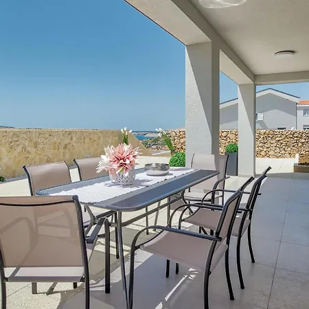 Romka Tatil Evi